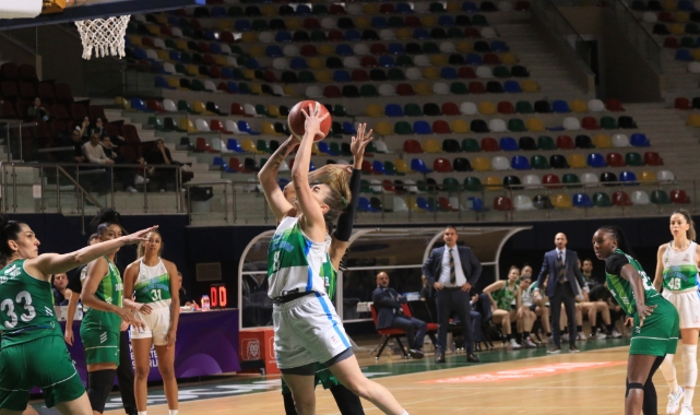 İzmit Belediyespor: 69 - OGM Ormanspor: 65