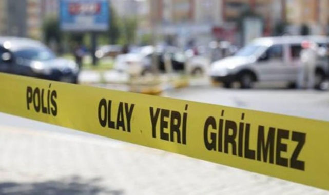 Kan donduran olay! 14 yaşındaki çocuk babasını baltayla öldürdü