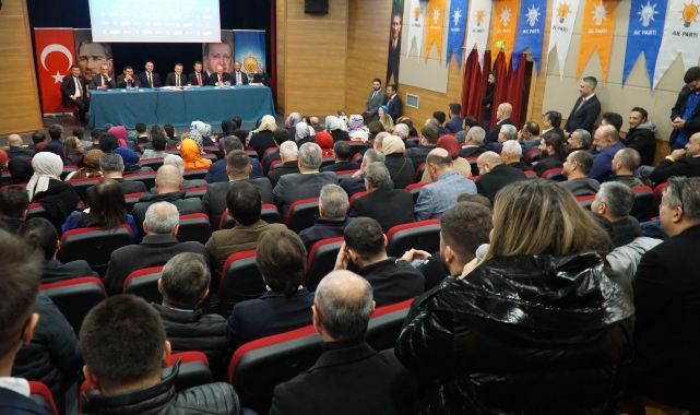 Kandemir: "CHP’de suretler değişiyor niyetler değişmiyor’’