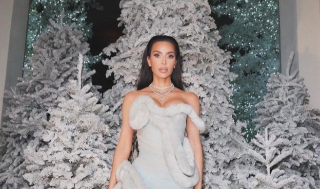 Kim Kardashian'ın noel tarzı