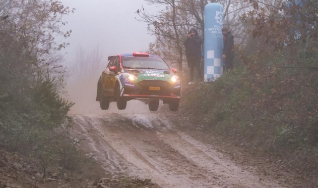 Kocaeli Rallisi nefes kesti