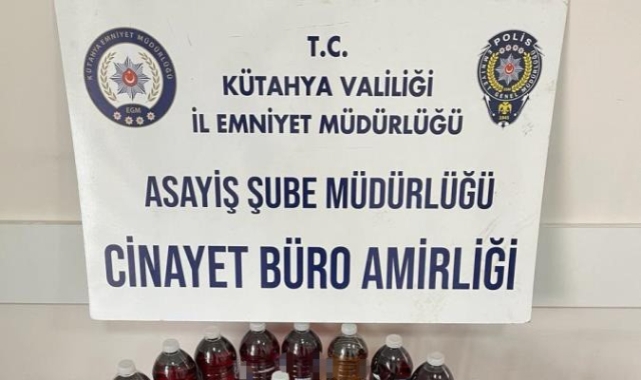 Kütahya’da kaçak alkol ve silah ele geçirildi