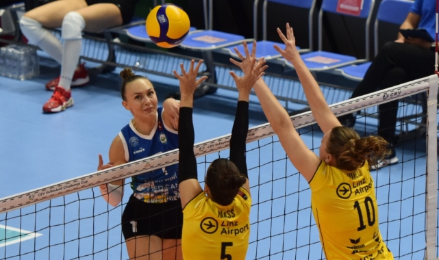 Nilüfer’in sultanları CEV Challenge Cup’ta çeyrek finale yükseldi