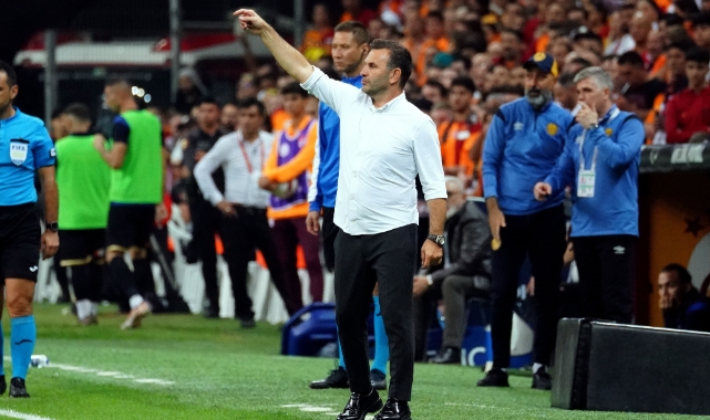 Okan Buruk'tan derbi başarısı