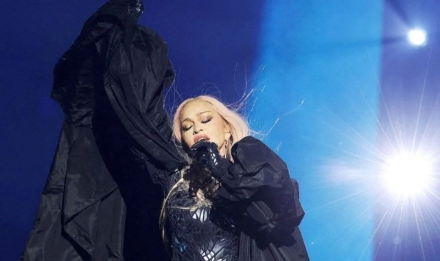 Ölümden dönen Madonna: Hayatta olmamı o kadına borçluyum!