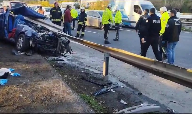 Otomobil bariyerlere ok gibi saplandı