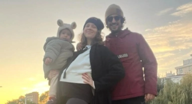 Oyuncu Taner Ölmez'den aile pozları