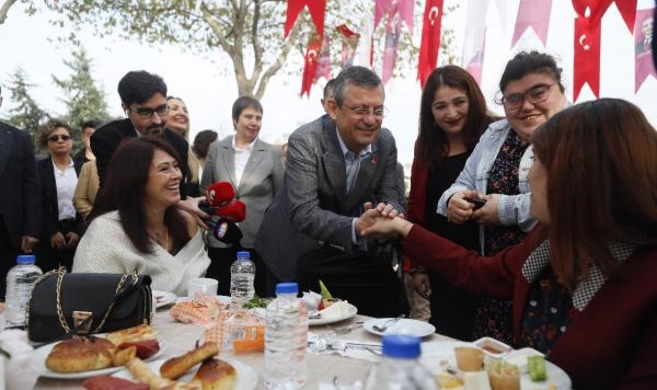 Özgür Özel, yerel seçim için ilk adayını açıkladı