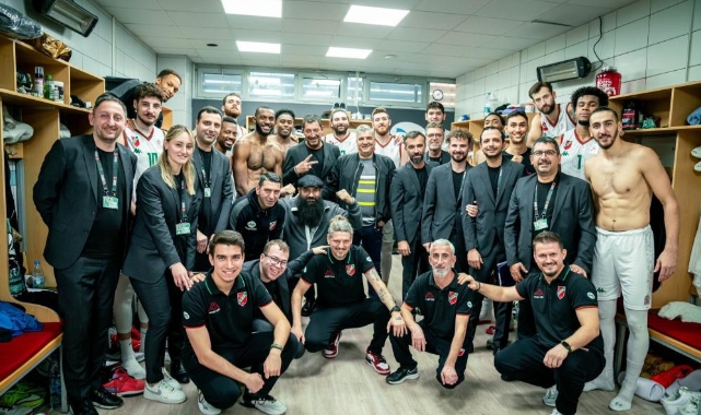 P. Karşıyaka, üst üste 9. maçını kazanmak istiyor