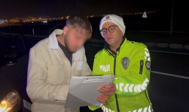 Polisten kaçan ehliyetsiz sürücüye ceza