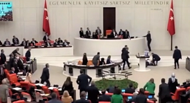 Saadet Partisi Milletvekili Bitmez kürsüde fenalaştı!
