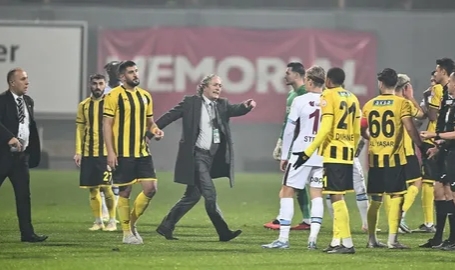 Sahadan çekilen İstanbulspor'dan yeni açıklama!