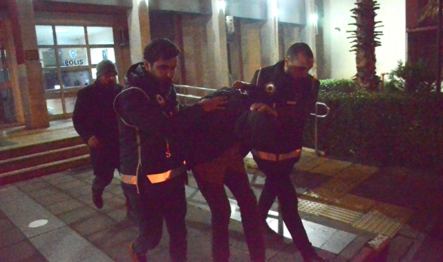 Sahte savcının oyununu esnaf bozdu