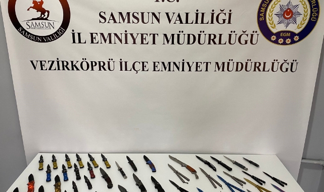 Samsun’da iki işyerinde satışı yasak bıçaklar ele geçirildi