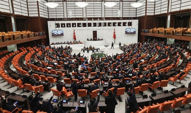 Sanayi ve Teknoloji bakanlıklarının bütçeleri mecliste
