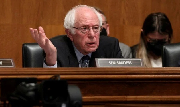 Sanders: "Netanyahu'ya 10 milyar dolar daha vermek sorumsuzluk olur"