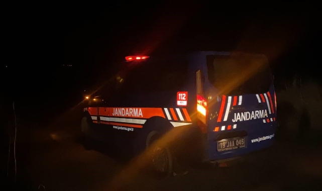 Şarampole uçan otomobil takla attı: 3 yaralı