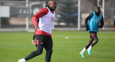 Sivasspor 2023’ün son antrenmanını gerçekleştirdi