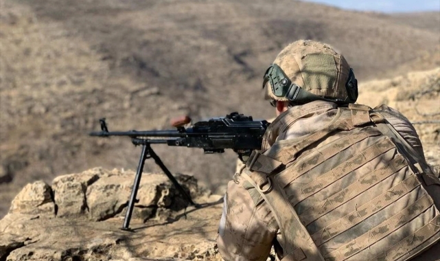 Teröristlere ait 467 adet AK-47 ele geçirildi
