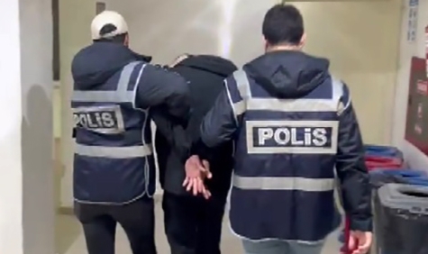 'Ters baktın' cinayetinin zanlısı adliyede