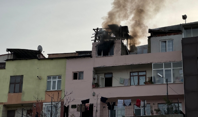 Trabzon'da binada yangın