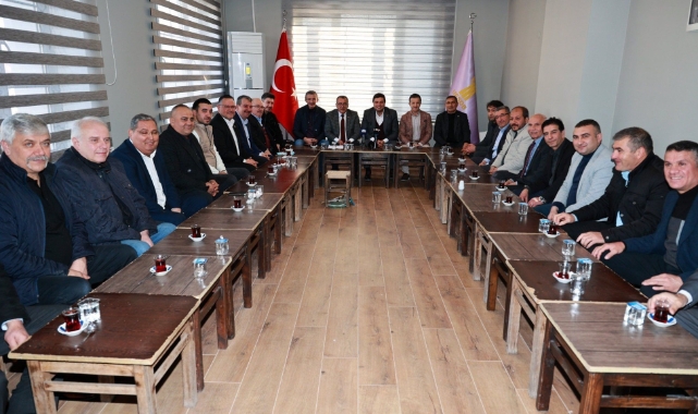 Uşak Belediyesi’nden esnaf odalarına bina tahsisi