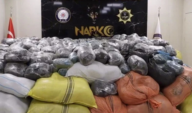 Van'da 4,6 ton uyuşturucu yakalandı
