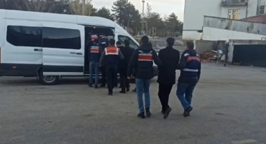 Van ve Hakkari’de uyuşturucu operasyonu: 7 gözaltı