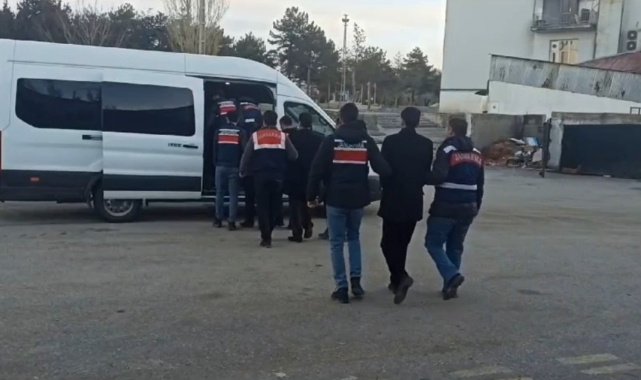 Van ve Hakkari’de uyuşturucu operasyonu: 7 gözaltı