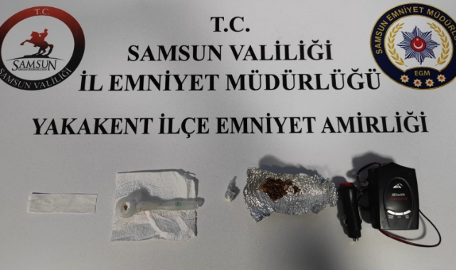 Yakakent'te narkotik-asayiş uygulaması