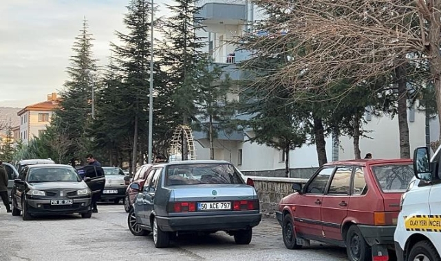 Yalnız yaşayan adam evinde ölü bulundu