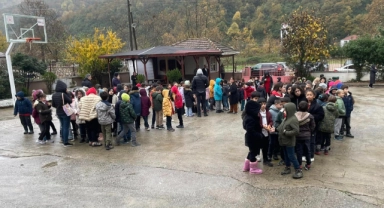Yalova'da deprem nedeniyle eğitime ara verildi