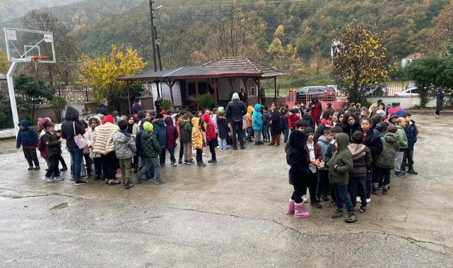 Yalova'da deprem nedeniyle eğitime ara verildi