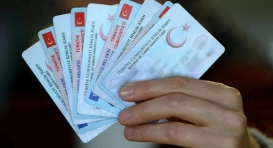 Yeni yılda kimlik, ehliyet fiyatları belli oldu