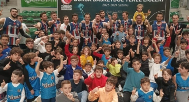 Yerel Lig kupası Bursa'da kaldı