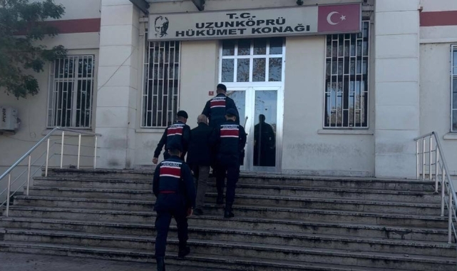 Yunanistan'a kaçmaya çalışan 3 FETÖ/PDY şüphelisi yakalandı