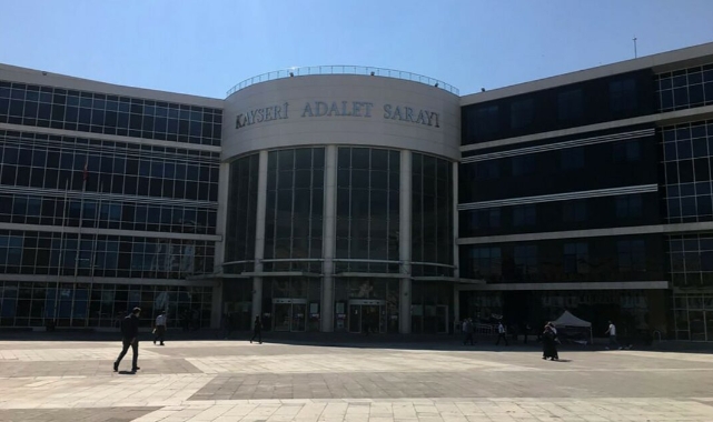 3 haftalık kızını boğarak öldüren anneye müebbet
