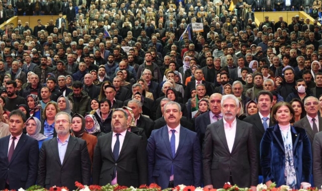 AK Parti, Diyarbakır’da seçim startını verdi