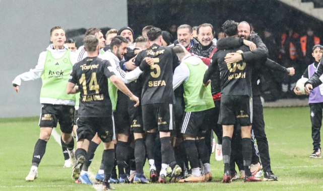 Altaylı Efe Sarıkaya, Grenoble ile anlaştı