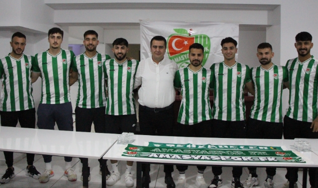 Amasyaspor’dan 8 yeni transfer