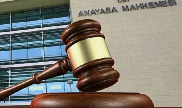 Anayasa Mahkemesi’nden internet yayını kararı