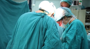 Anne ve bebek aynı rahimden dünyaya geldi