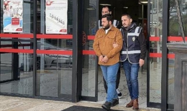 Antalya'da Türk bayrağını bıçakla kesti: tutuklandı