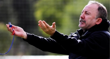 Antalyaspor'da hedef kupada turu geçmek