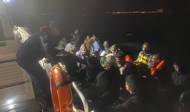 Ayvacık açıklarında 38 kaçak göçmen yakalandı