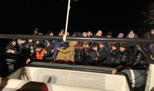 Ayvacık açıklarında 46 kaçak göçmen yakalandı