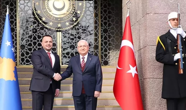 Bakan Güler, Kosovalı mevkidaşı ile görüştü