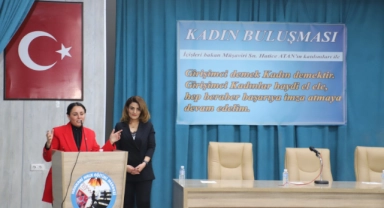 Bakan Müşaviri Atan, kadın buluşmasına katıldı