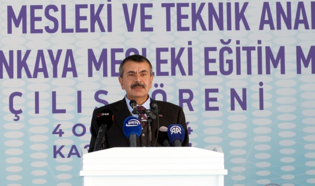 Bakan Tekin: Çocuklarımız istihdam garantili olarak mezun oluyorlar