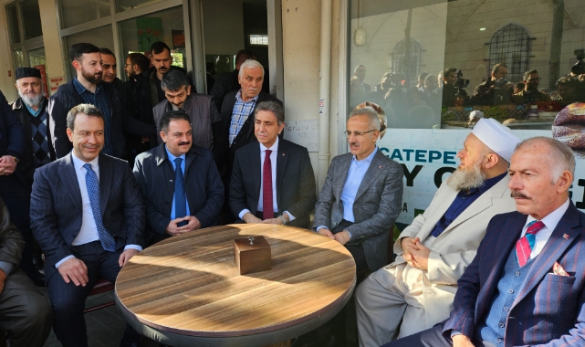 Bakan Uraloğlu, Bayrampaşa'da vatandaşlarla bir araya geldi
